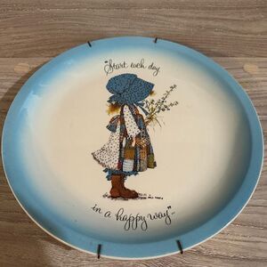Set of 2 Holly Hobbie collectors plates